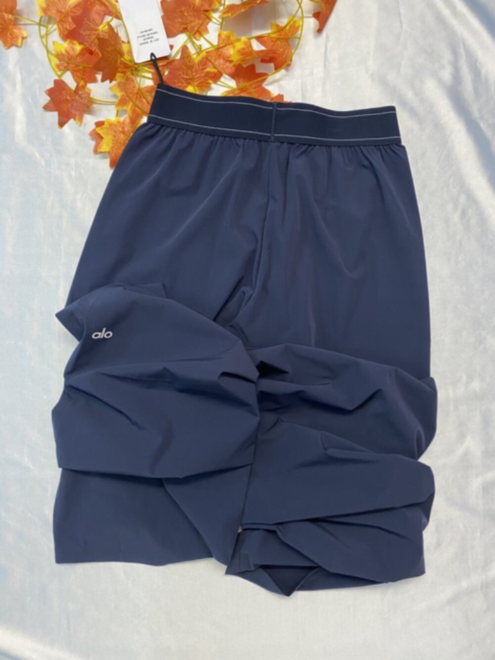 New ALO Yoga Suit Up Trouser Navy Blue🧀Flowy Wide Leg Pant Classic Chic💓 - Picture 6 of 9